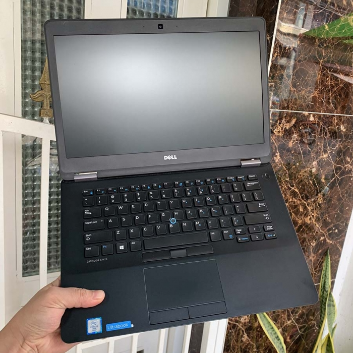 Review Laptop Dell Latitude E7470