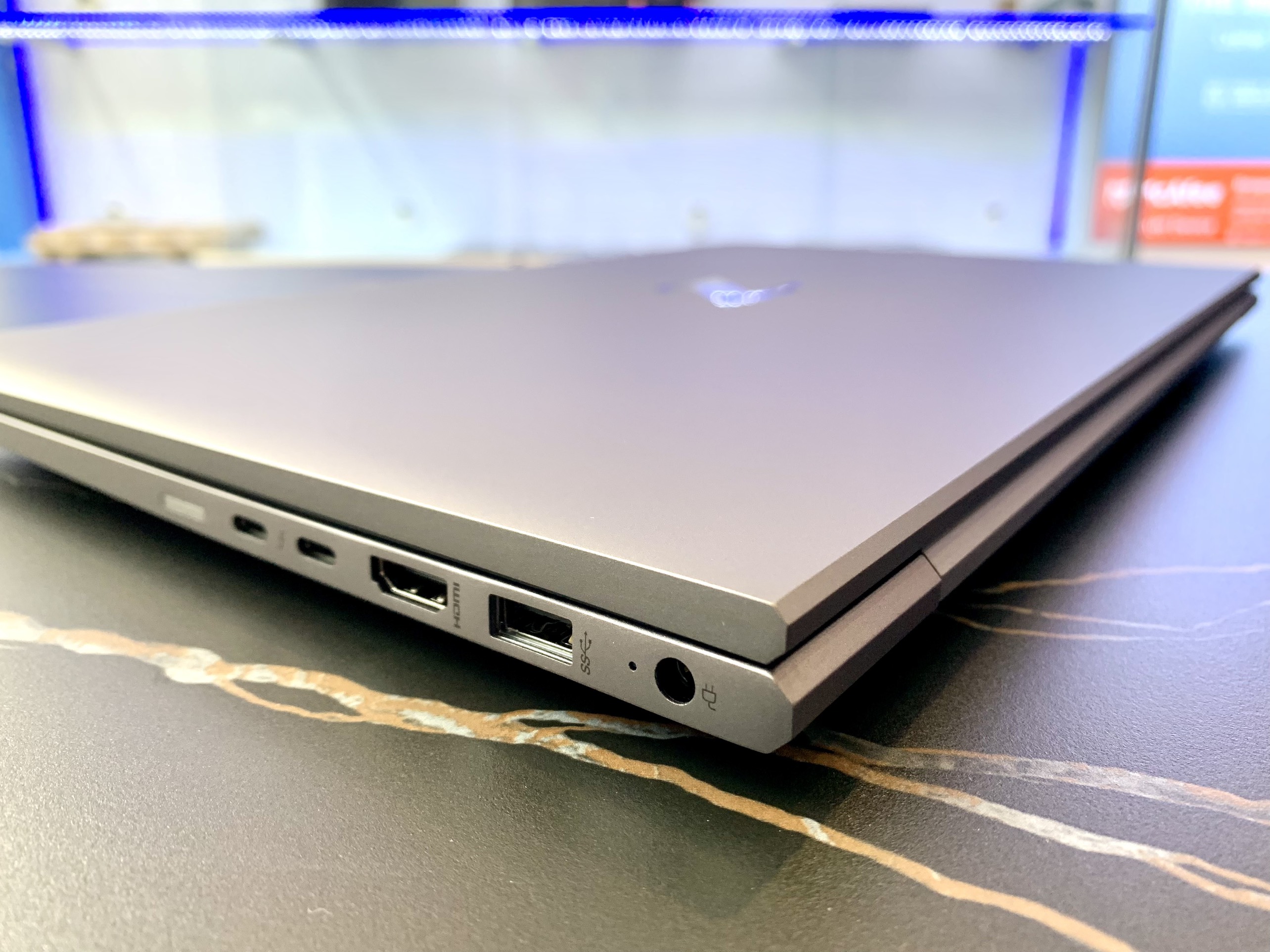 Cổng kết nối HP ZBook Firefly 14 G8